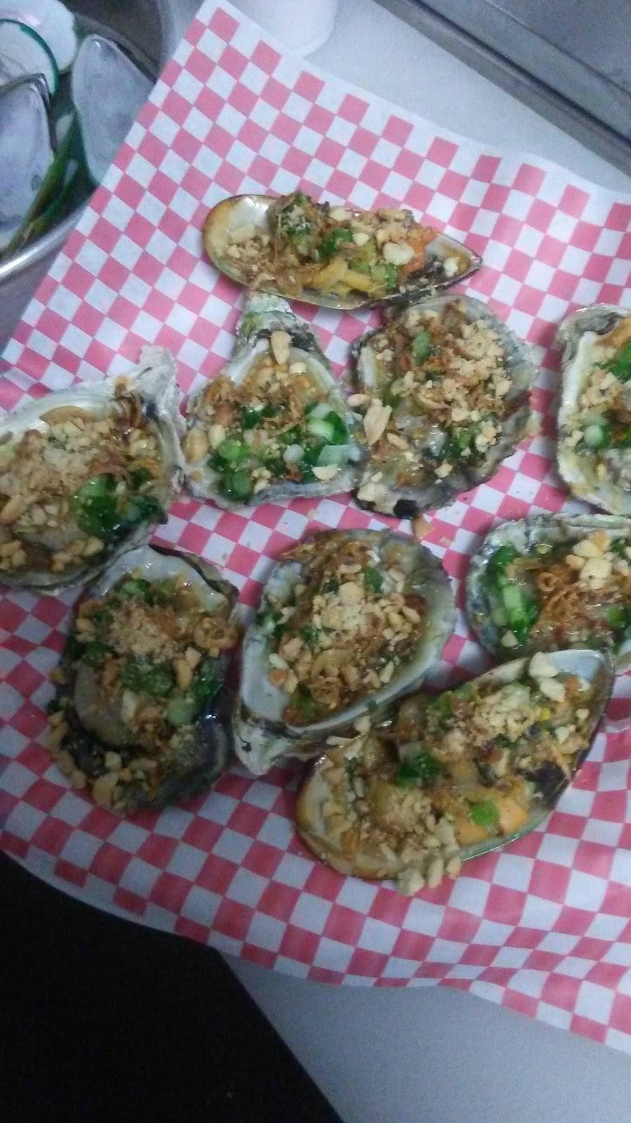 Wingstop | restaurant | 2356 SE Green Oaks Blvd Ste 190, Arlington, TX 76018, USA | 8174179464 OR +1 817-417-9464