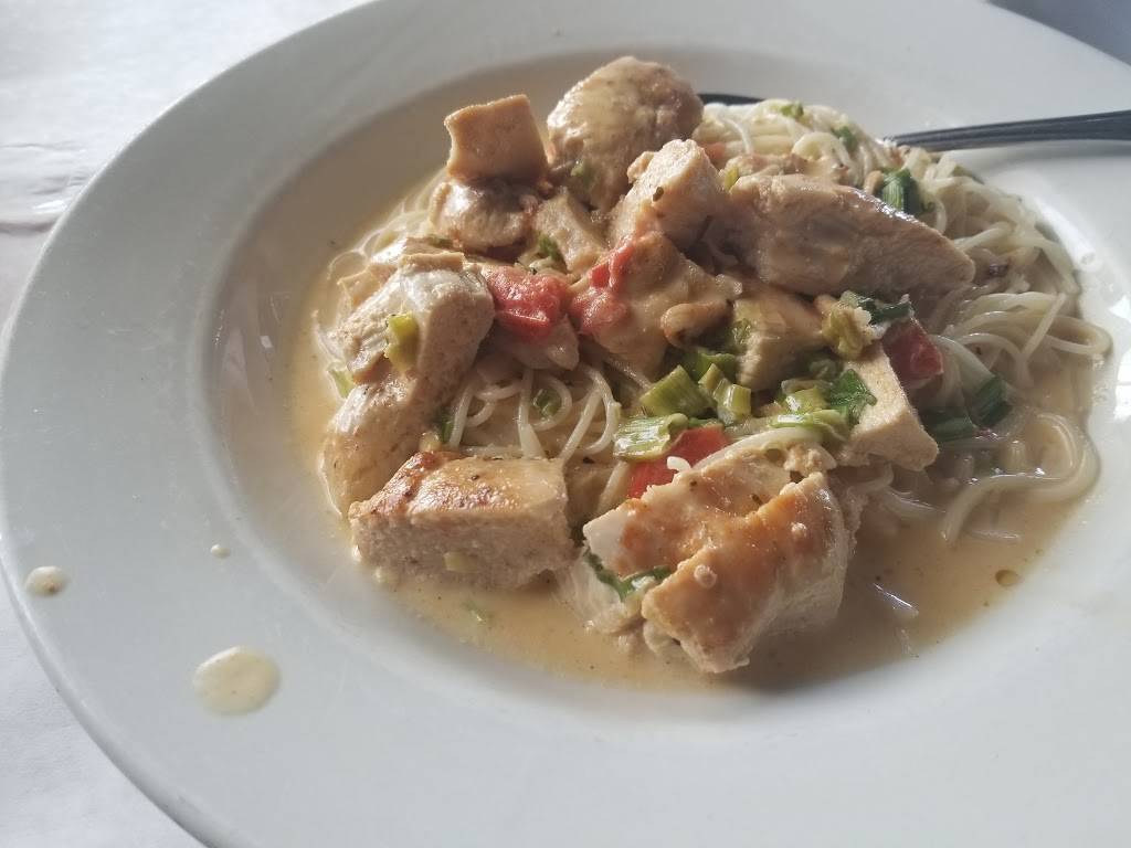 Eslavas Grille | restaurant | 2481 Lakeland Dr, Flowood, MS 39232, USA | 6019324070 OR +1 601-932-4070