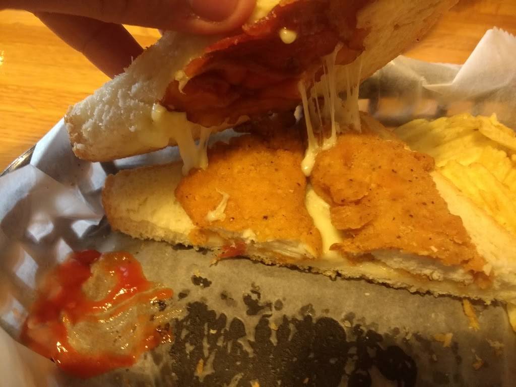 Creamery Pizza & Ice Cream | restaurant | 407 S Mill St, Rushford, MN 55971, USA | 5078647214 OR +1 507-864-7214