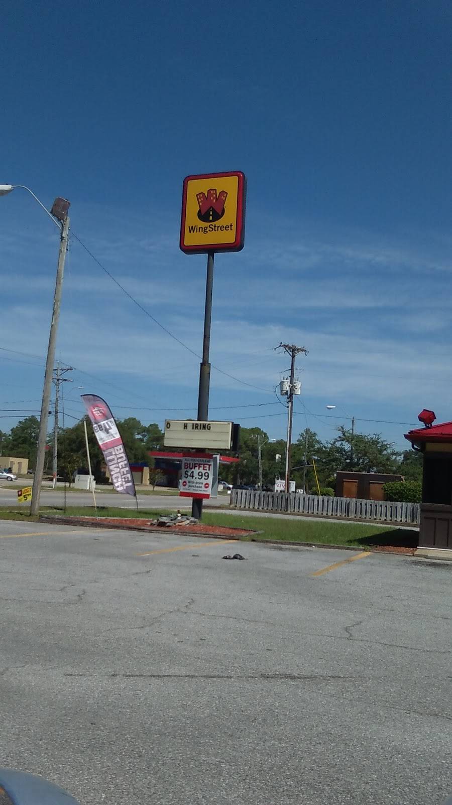 Pizza Hut | meal delivery | 2707 US-90 Suite 11, Gautier, MS 39553, USA | 2284974006 OR +1 228-497-4006