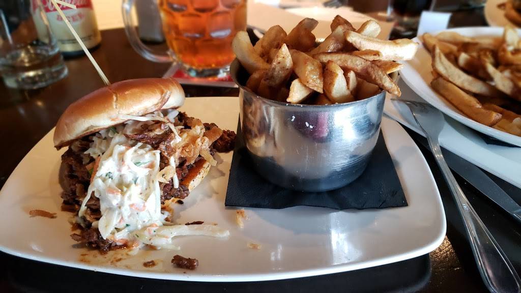 Amsterdam BrewHouse | restaurant | 245 Queens Quay W, Toronto, ON M5J 2K9, Canada | 4165041020 OR +1 416-504-1020