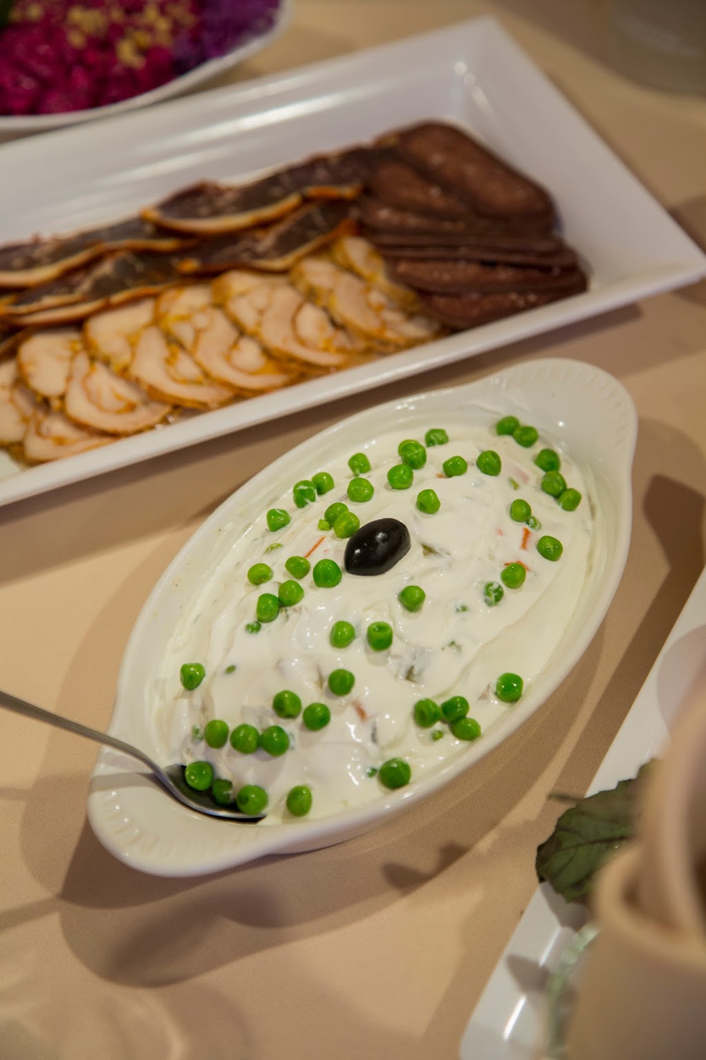 Restaurant Maestro | restaurant | 2, 325 1/2 N Verdugo Rd, Glendale, CA 91206, USA | 8185009847 OR +1 818-500-9847