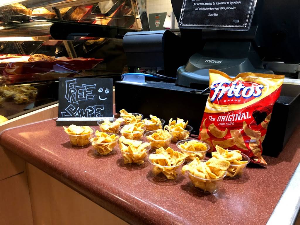 Banana Joes | restaurant | 1156 Chinquapin Rd, Santa Cruz, CA 95064, USA | 8314591445 OR +1 831-459-1445