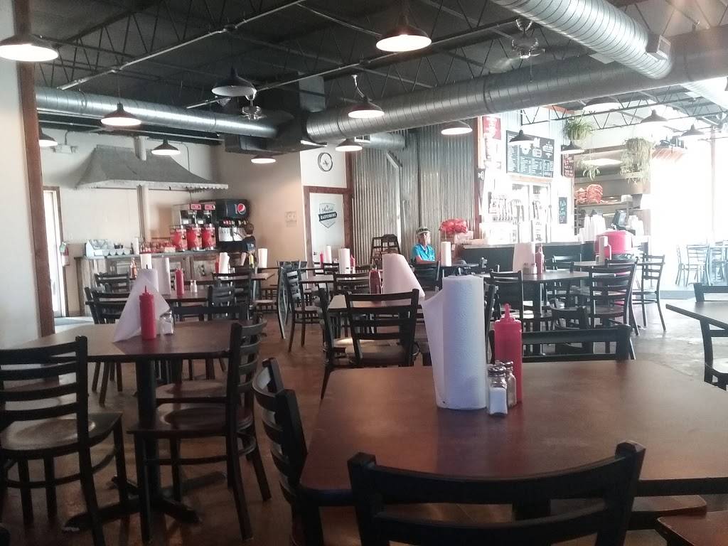 Big Bobs Burgers | restaurant | 447 W Hildebrand Ave, San Antonio, TX 78212, USA | 2107342627 OR +1 210-734-2627