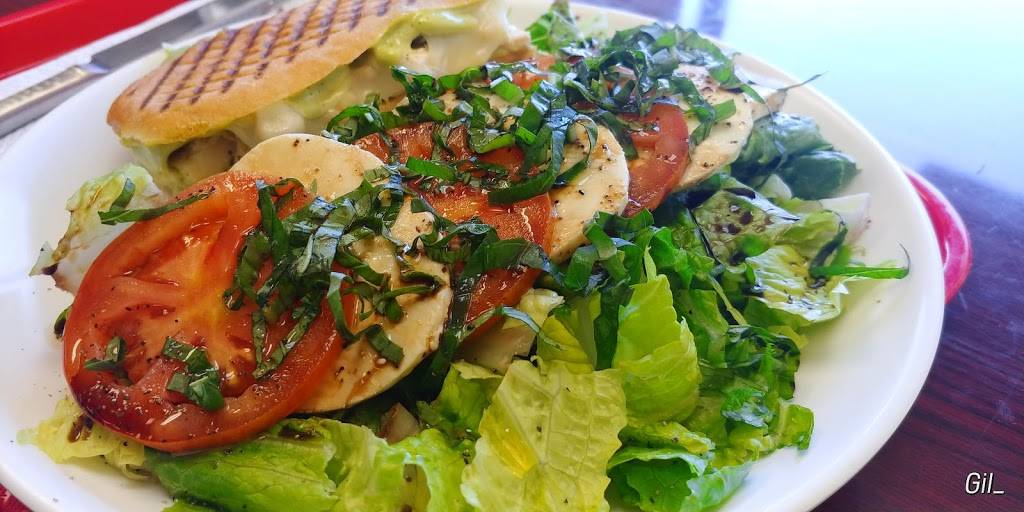 Panini Palace | restaurant | 23120 Lyons Ave, Santa Clarita, CA 91321, USA | 6616780552 OR +1 661-678-0552