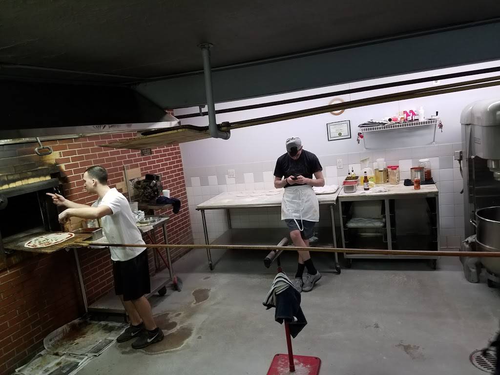 Tacconellis Pizza | restaurant | 2604 E Somerset St, Philadelphia, PA 19134, USA | 2154254983 OR +1 215-425-4983