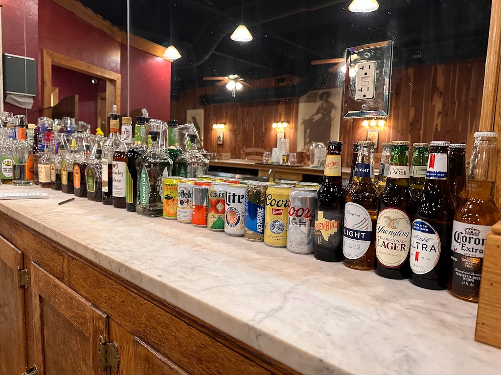 Chicken Shack - Mulhall | restaurant | 102 S Main St, Mulhall, OK 73063, USA | 4052834336 OR +1 405-283-4336