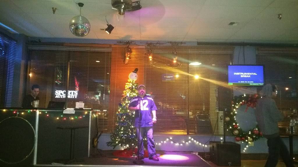 Pub 44 | restaurant | 19720 44th Ave W N, Lynnwood, WA 98036, USA | 4255828808 OR +1 425-582-8808