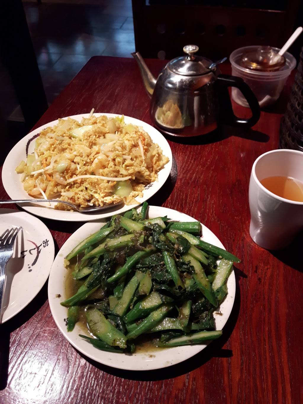 Hibachi Cafe | restaurant | 33 Lakeshore Rd, St. Catharines, ON L2N 7B3, Canada | 9059373888 OR +1 905-937-3888