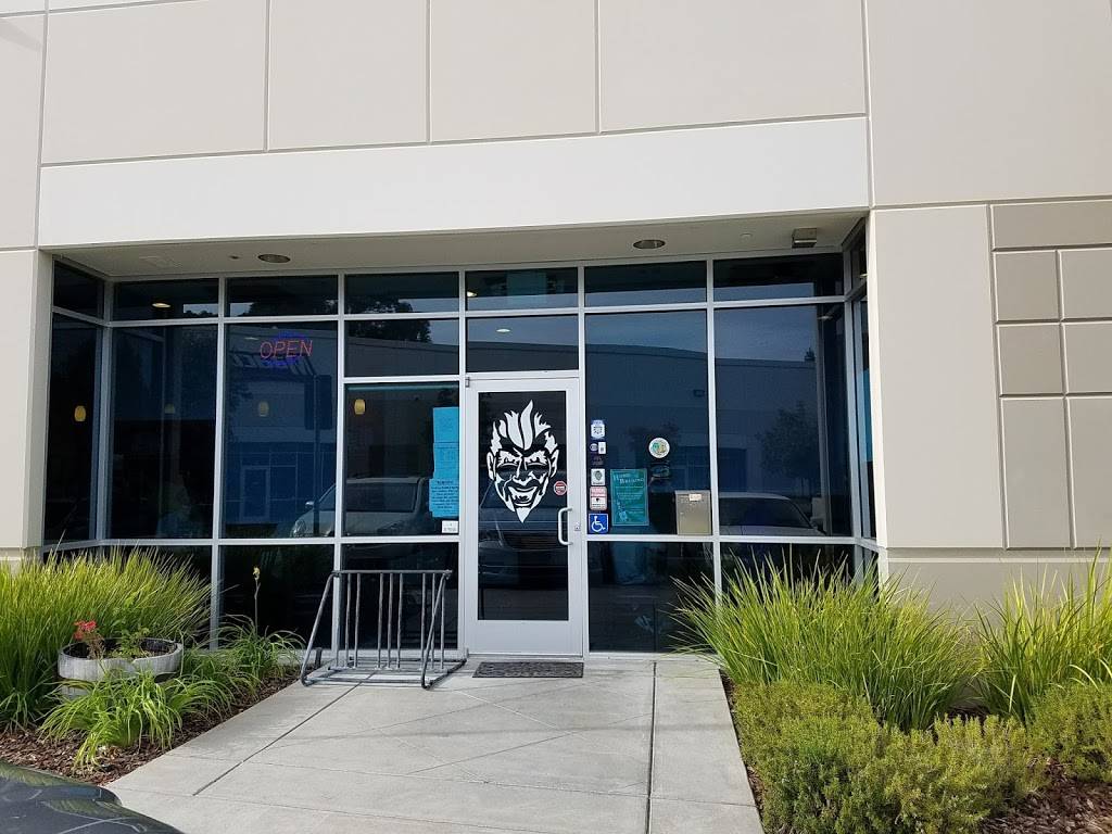 Heretic Brewing Company | restaurant | 1052 Horizon Dr, Fairfield, CA 94533, USA | 7073894573 OR +1 707-389-4573