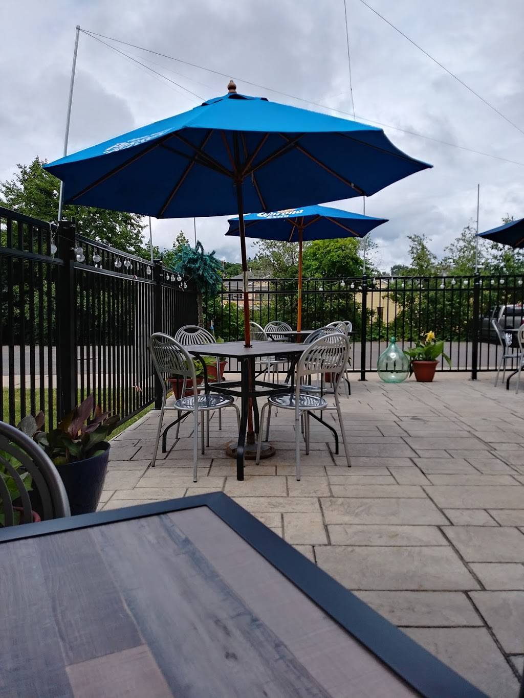 El Don Quijote Mexican Restaurant | restaurant | 127 Scott Rd, Waterbury, CT 06705, USA | 2035276111 OR +1 203-527-6111