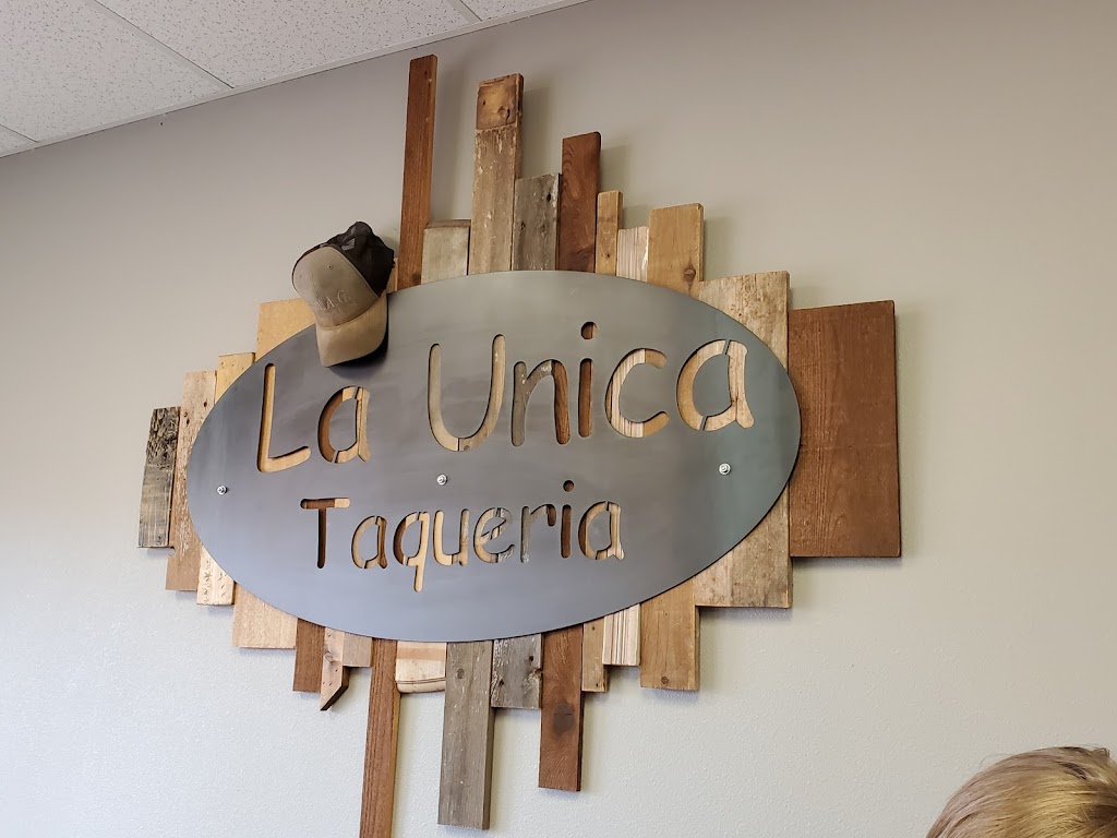 La Unica Taqueria | restaurant | 200 2nd St NE, Childress, TX 79201, USA | 9409387010 OR +1 940-938-7010