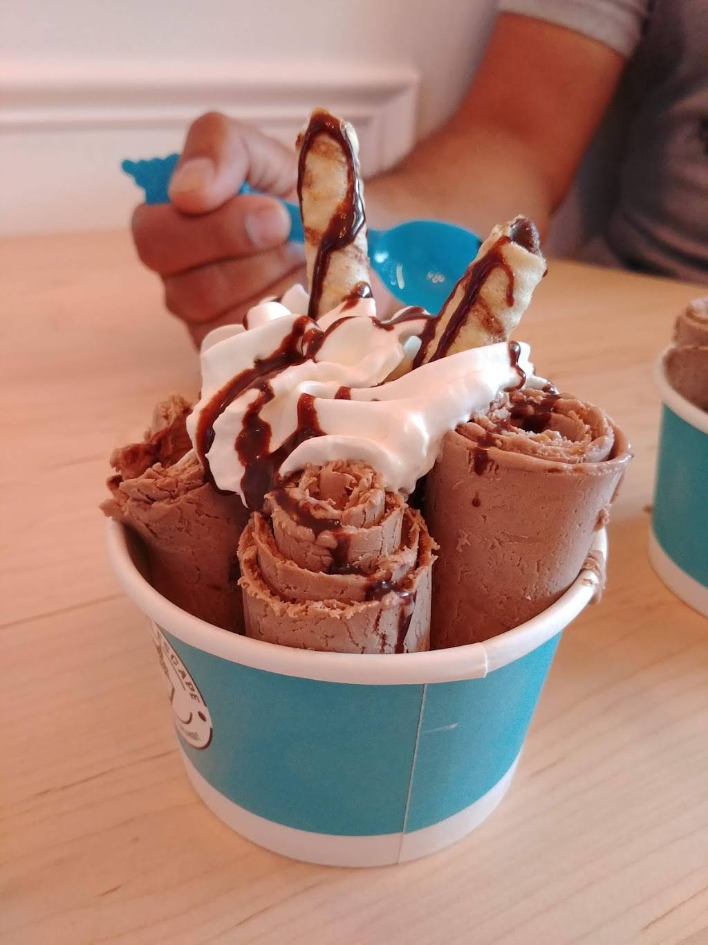 The Crepe Escape And Creamery | restaurant | 724 N Rolling Rd, Catonsville, MD 21228, USA | 4107882100 OR +1 410-788-2100