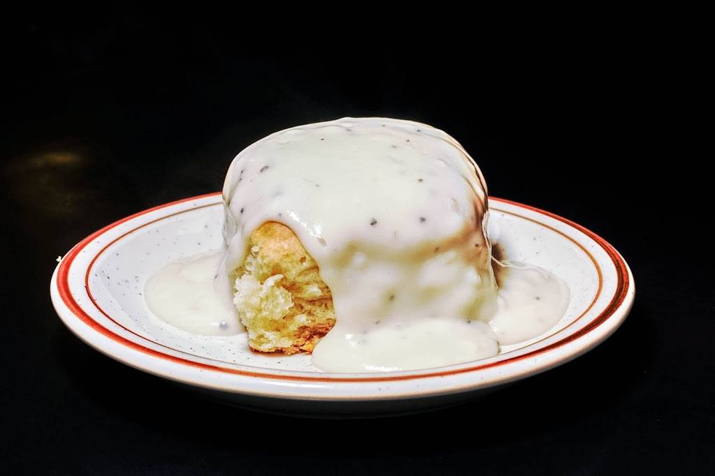 Moms Family Diner (on Yale) | restaurant | 5230 S Yale Ave, Tulsa, OK 74135, USA | 9189868988 OR +1 918-986-8988