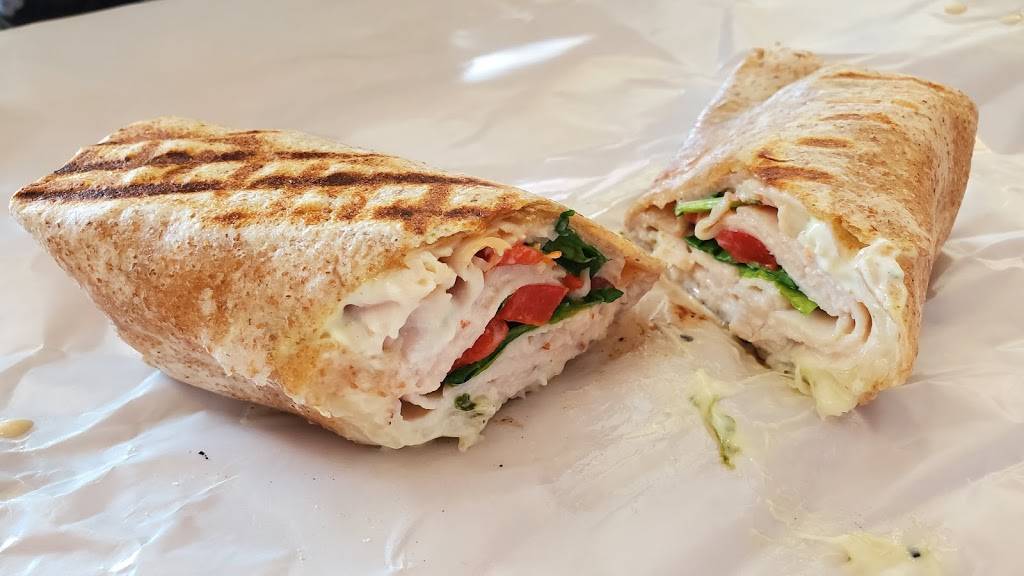 Harvest Moon Deli | restaurant | 258 State St #1519, Brewer, ME 04412, USA | 2079453354 OR +1 207-945-3354