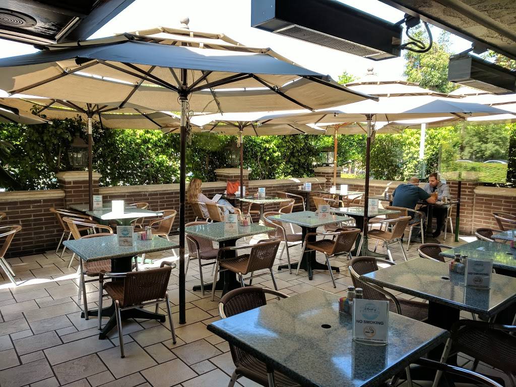 Conrads Restaurant | restaurant | 820 N Central Ave, Glendale, CA 91203, USA | 8182466547 OR +1 818-246-6547