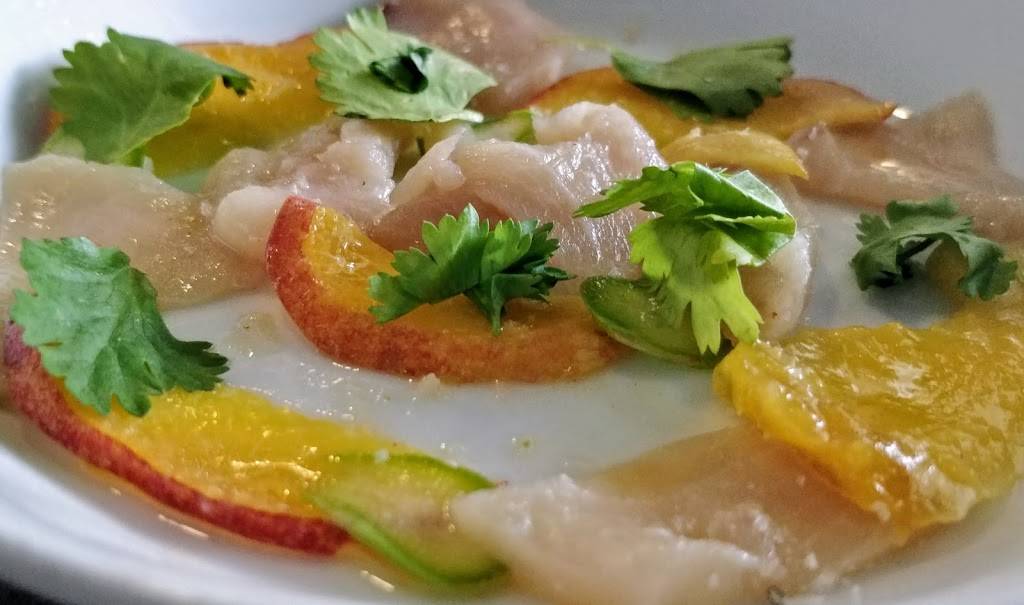 Pier 22 | restaurant | 2213 Middle St building c suite 2, Sullivans Island, SC 29482, USA | 8436373060 OR +1 843-637-3060