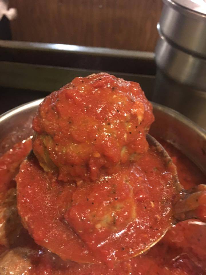 G&Ms Snack Bar | meal takeaway | Inside South Side Bowl, 125 Beech St, Scranton, PA 18505, USA | 5703421835 OR +1 570-342-1835