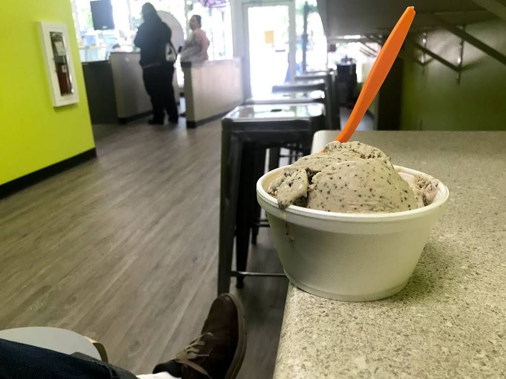 Blagmans tantalizing treats Ice Cream | restaurant | 321 Pine St, Williamsport, PA 17701, USA | 5709796812 OR +1 570-979-6812