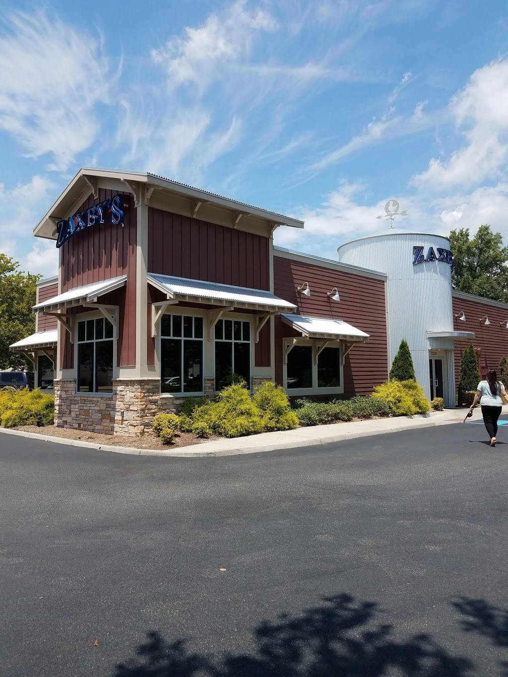 Zaxbys Chicken Fingers & Buffalo Wings | restaurant | 2316 Chesapeake Square Ring Rd, Chesapeake, VA 23321, USA | 7576488357 OR +1 757-648-8357