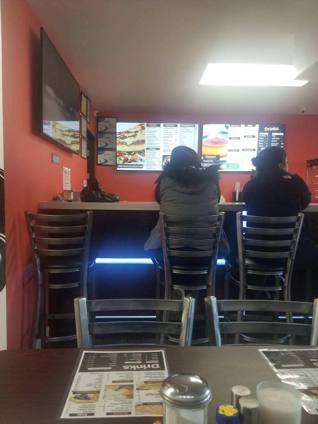 Tu Casa | restaurant | 403 Broadway, Chelsea, MA 02150, USA | 6178870888 OR +1 617-887-0888