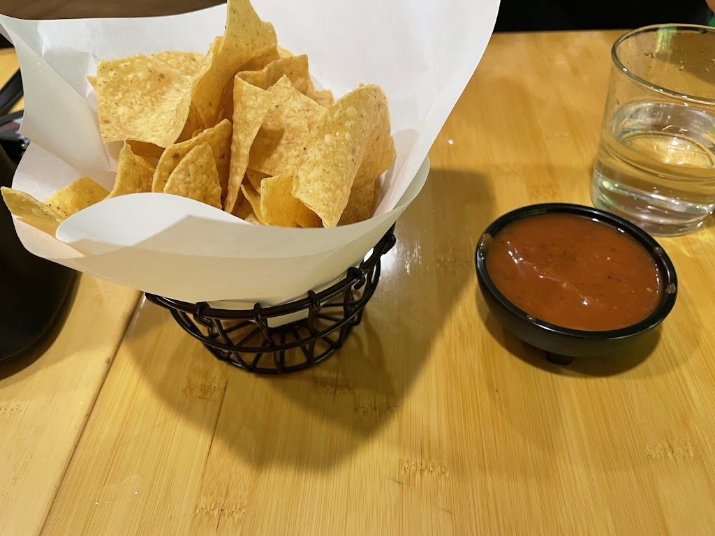 Dos Hermanos Easton | restaurant | 3946 Morse Crossing, Columbus, OH 43219, USA | 6143837930 OR +1 614-383-7930