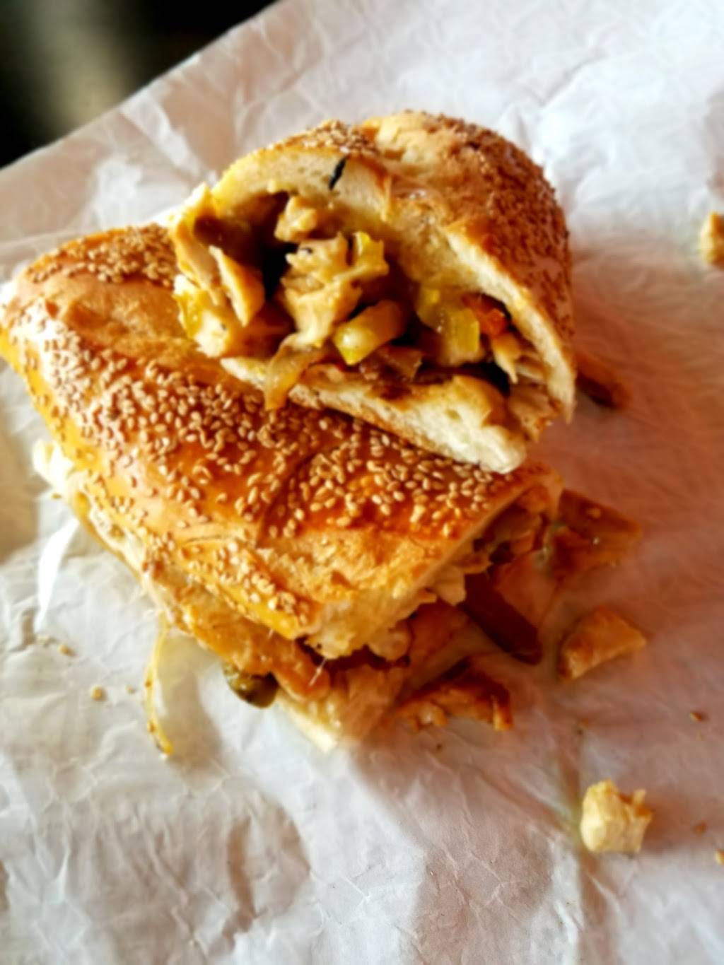 DiBellas Subs | restaurant | 4645 Osborne Blvd, Blue Ash, OH 45242, USA | 5137920065 OR +1 513-792-0065