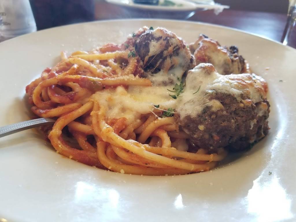 The Original Christos | restaurant | 107 W 1st St, Sanford, FL 32771, USA | 4073200799 OR +1 407-320-0799