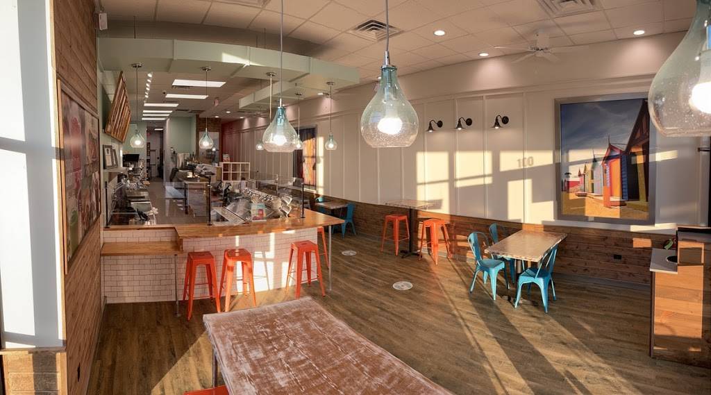 Tropical Smoothie Cafe | restaurant | 3107 Airline Dr, Bossier City, LA 71111, USA | 3185611936 OR +1 318-561-1936