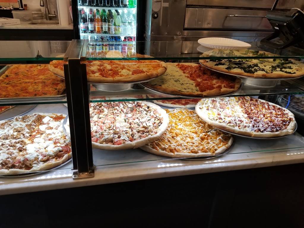 Stony Brook Pizza | restaurant | 2460 Nesconset Hwy # 10, Stony Brook, NY 11790, USA | 6317512220 OR +1 631-751-2220