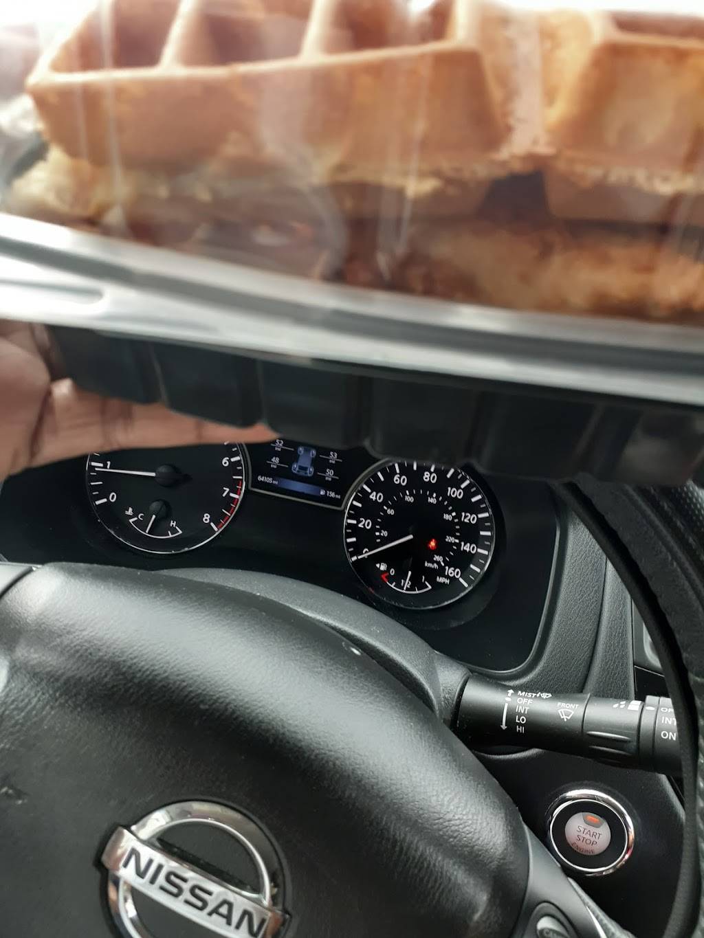 What the Waffle | restaurant | 695 E Long St, Columbus, OH 43203, USA | 6146223865 OR +1 614-622-3865