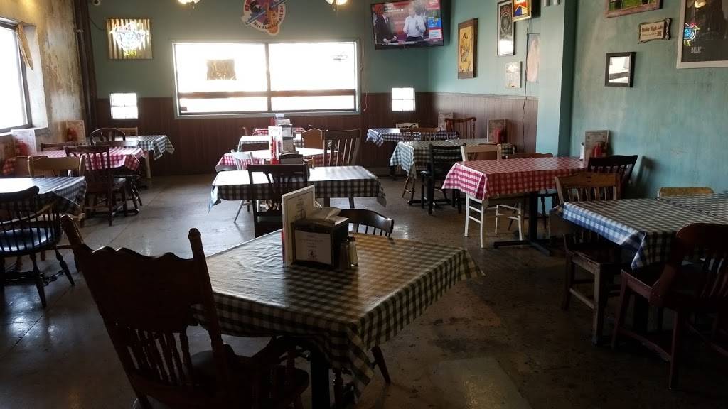 Guss World Famous Fried Chicken | restaurant | 35505 Ford Rd, Westland, MI 48185, USA | 7347286170 OR +1 734-728-6170