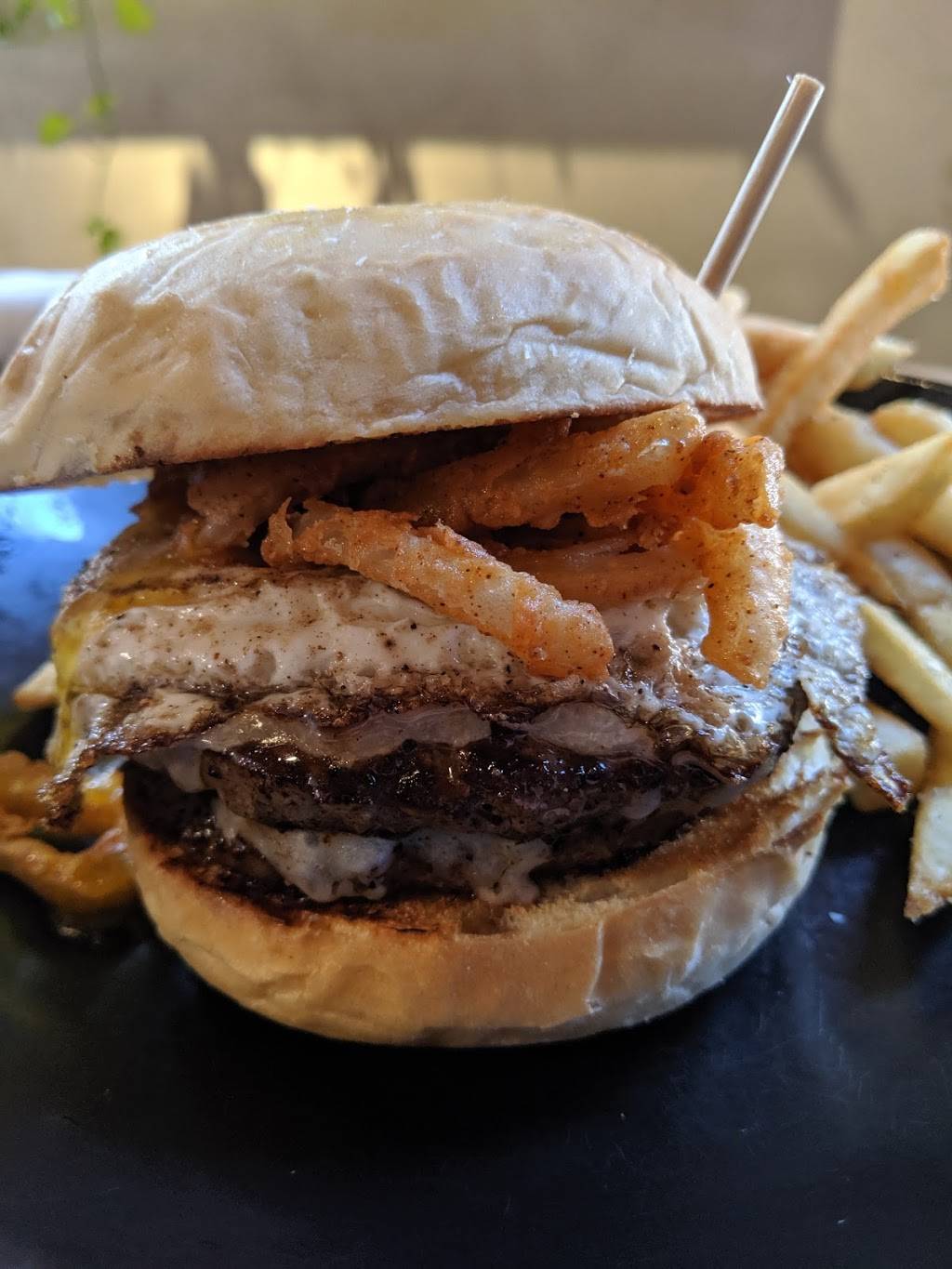 Elkmont Exchange Brewery & Eating House | restaurant | 745 N Broadway #7202, Knoxville, TN 37917, USA | 8652497904 OR +1 865-249-7904