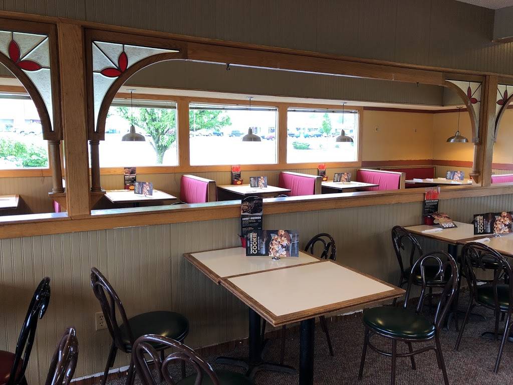 Pizza Hut | meal takeaway | 2301 N Triphammer Rd, Ithaca, NY 14850, USA | 6072572778 OR +1 607-257-2778