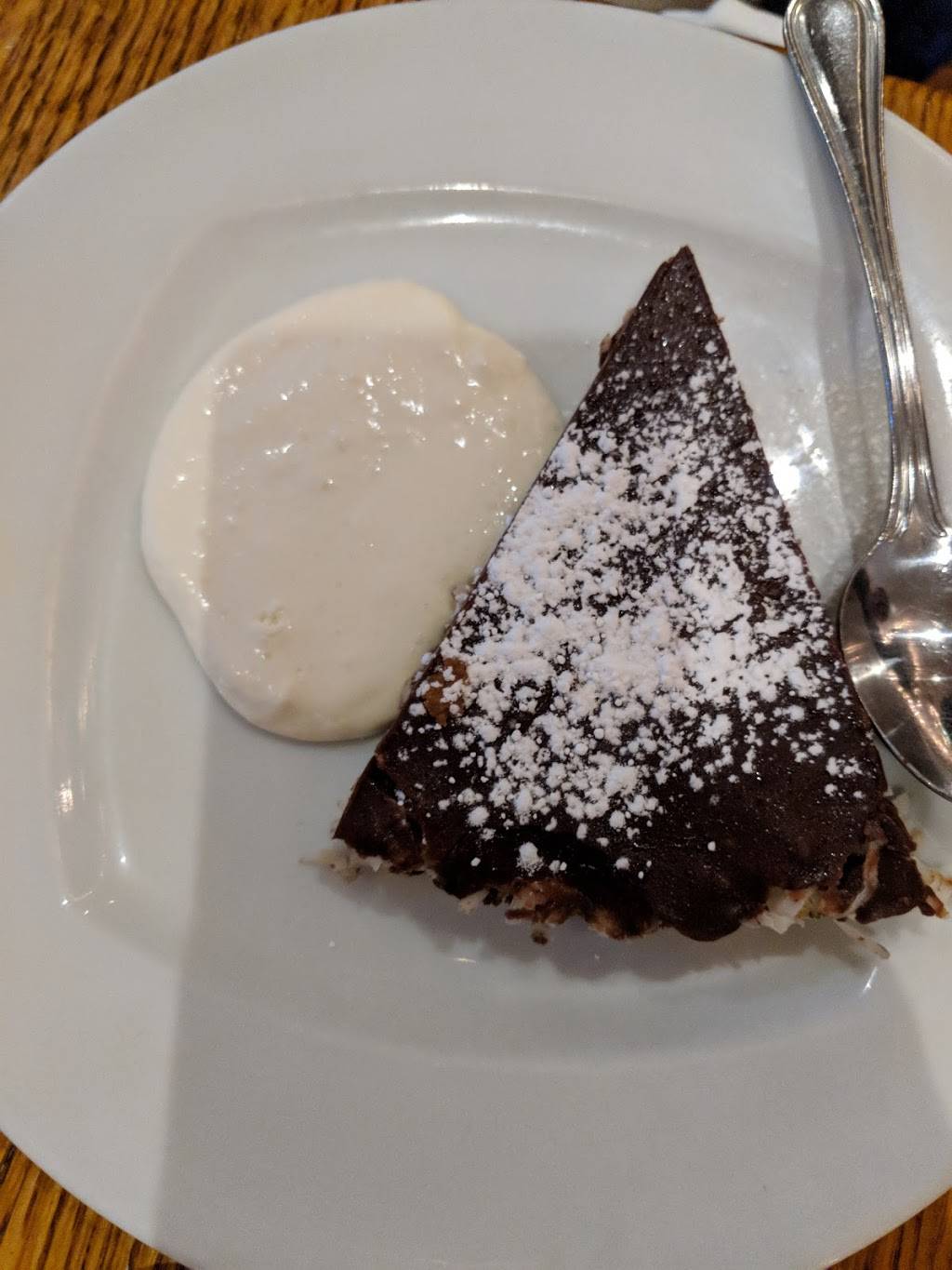 Arucola | restaurant | 5534 Connecticut Ave NW, Washington, DC 20015, USA | 2022441555 OR +1 202-244-1555