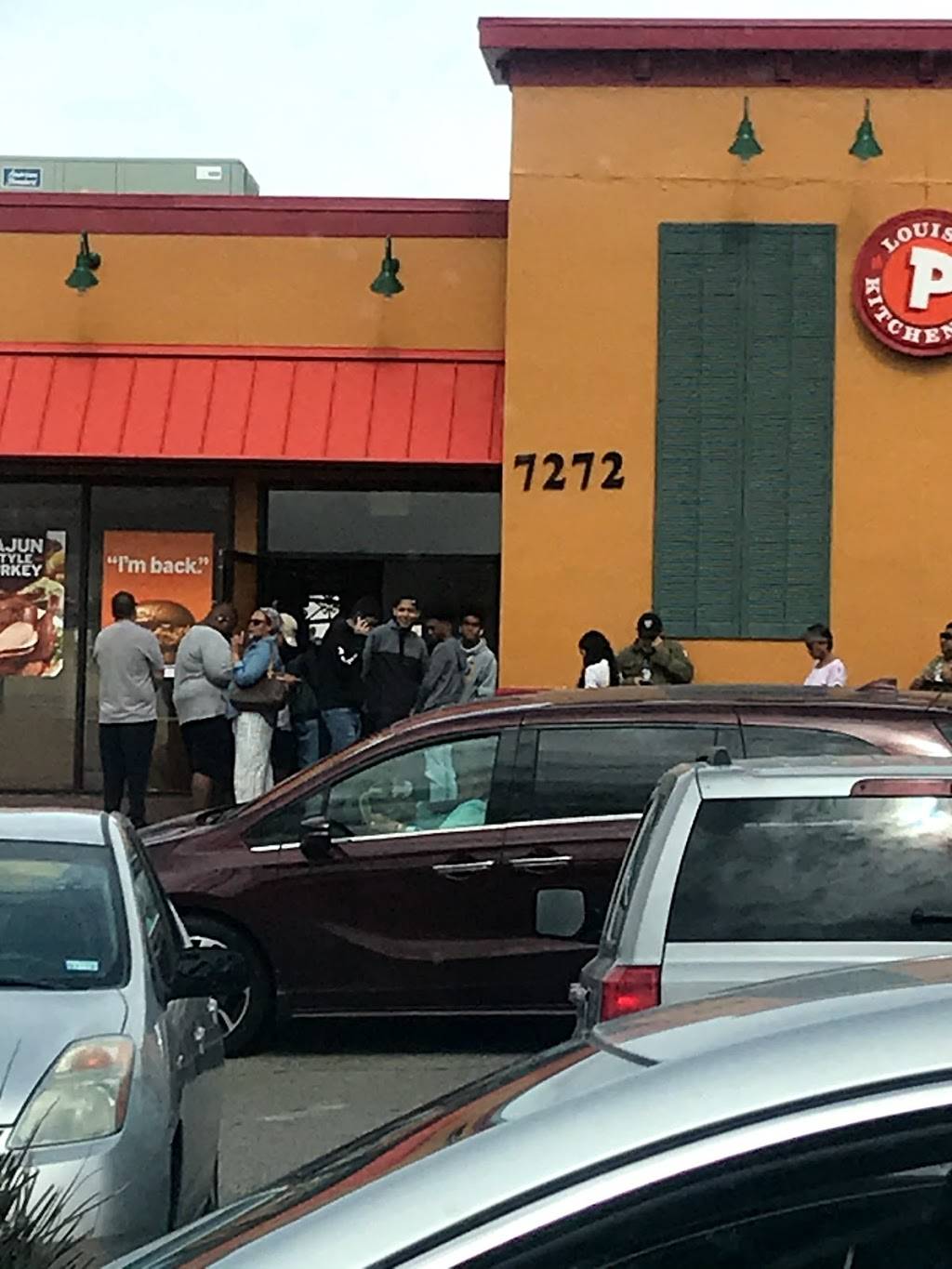 Popeyes Louisiana Kitchen | restaurant | 7272 N Mesa St, El Paso, TX 79912, USA | 9155859845 OR +1 915-585-9845