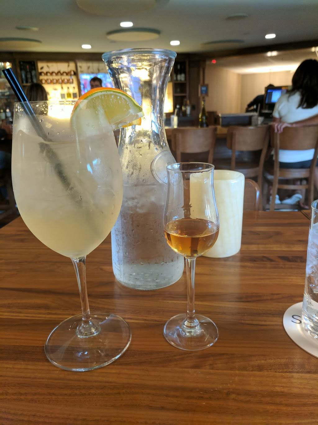 Se4sons Gastropub | restaurant | 2801 Lakeshore Dr, Muskegon, MI 49441, USA | 2317593405 OR +1 231-759-3405