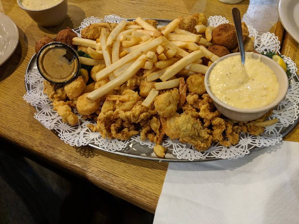 Sams St Johns Seafood | restaurant | 614 17860 SE 109th Ave, Summerfield, FL 34491, USA | 3523077387 OR +1 352-307-7387