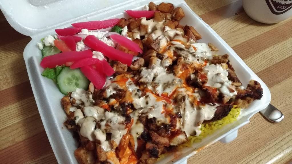 Shawarma Queenz | restaurant | 305 Port Union Rd Unit 2, Scarborough, ON M1C 2L5, Canada | 6477483393 OR +1 647-748-3393