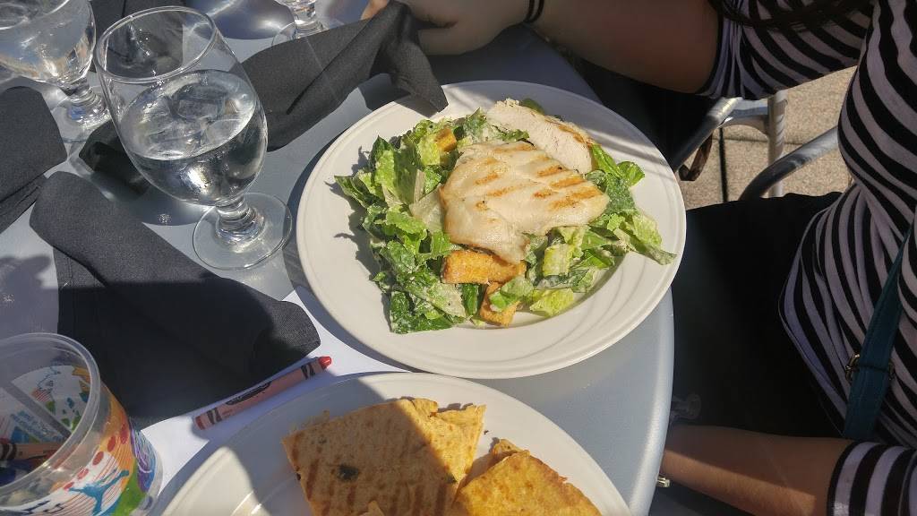 Cafe Barattas | restaurant | 600 E Locust St, Des Moines, IA 50319, USA | 5152813294 OR +1 515-281-3294