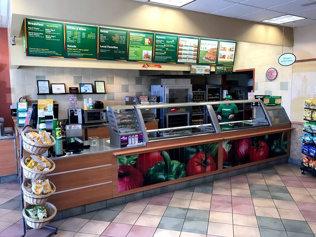 Subway Restaurants | restaurant | 1657 McKee Rd #20, San Jose, CA 95116, USA | 4089269494 OR +1 408-926-9494