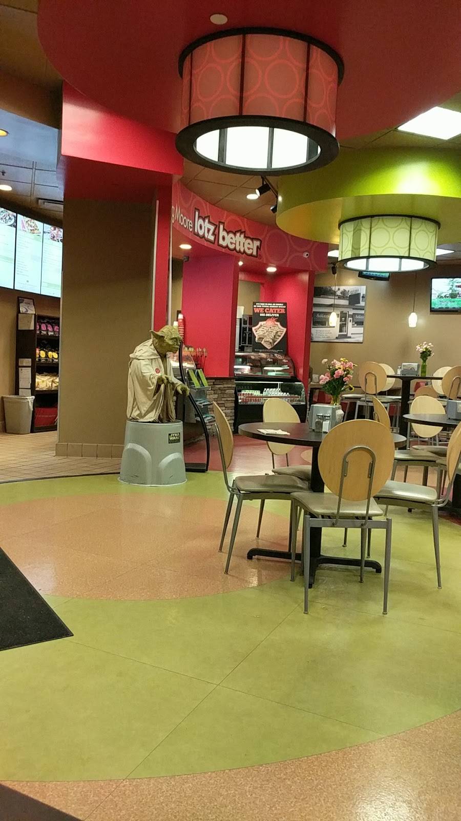 Schlotzskys Austin Eatery | bakery | 631 SW 19th St, Moore, OK 73160, USA | 4057038400 OR +1 405-703-8400