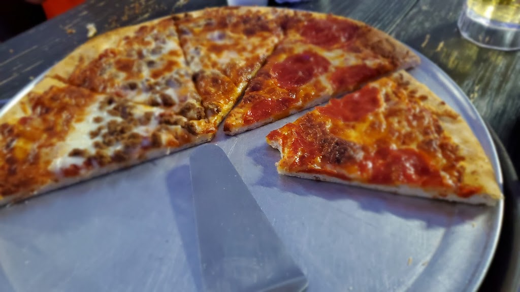 Royal Splash Texas | restaurant | 4000 Interstate 27 Service, Plainview, TX 79072, USA | 8062131313 OR +1 806-213-1313