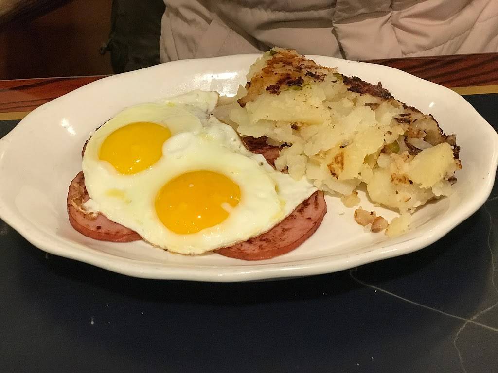 Three Star | restaurant | 1611 Avenue U, Brooklyn, NY 11229, USA | 7183364195 OR +1 718-336-4195