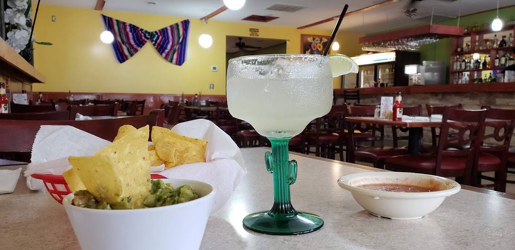 El Asadero | restaurant | 168 N Paw Paw St, Coloma, MI 49038, USA | 2692026015 OR +1 269-202-6015