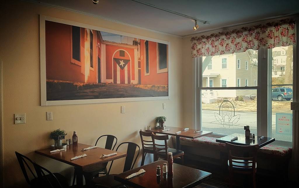 Café Con Leche (Restaurant) | restaurant | 10 Main St, Wappingers Falls, NY 12590, USA | 8456321535 OR +1 845-632-1535