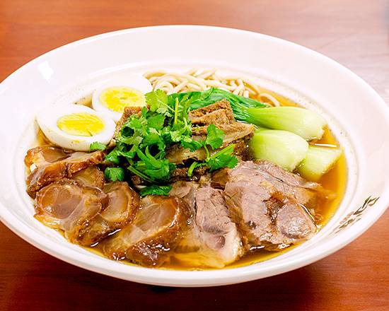 Kingwuu（精武鸭脖） | restaurant | 18230 E Valley Hwy #135, Kent, WA 98032, USA | 2066782132 OR +1 206-678-2132