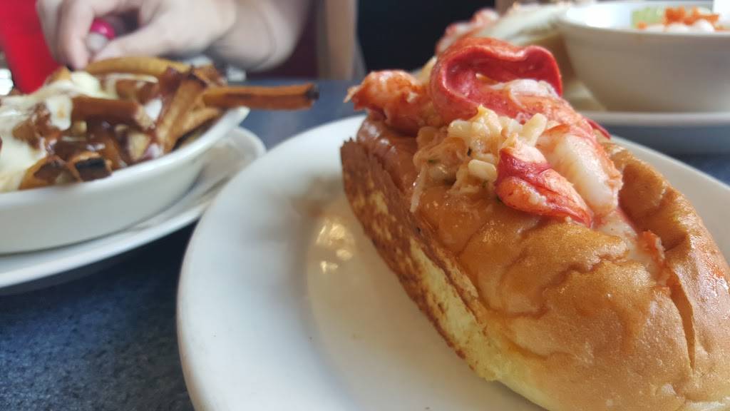 Macks Place | meal takeaway | 224 Portland Rd, Bridgton, ME 04009, USA | 2076474611 OR +1 207-647-4611