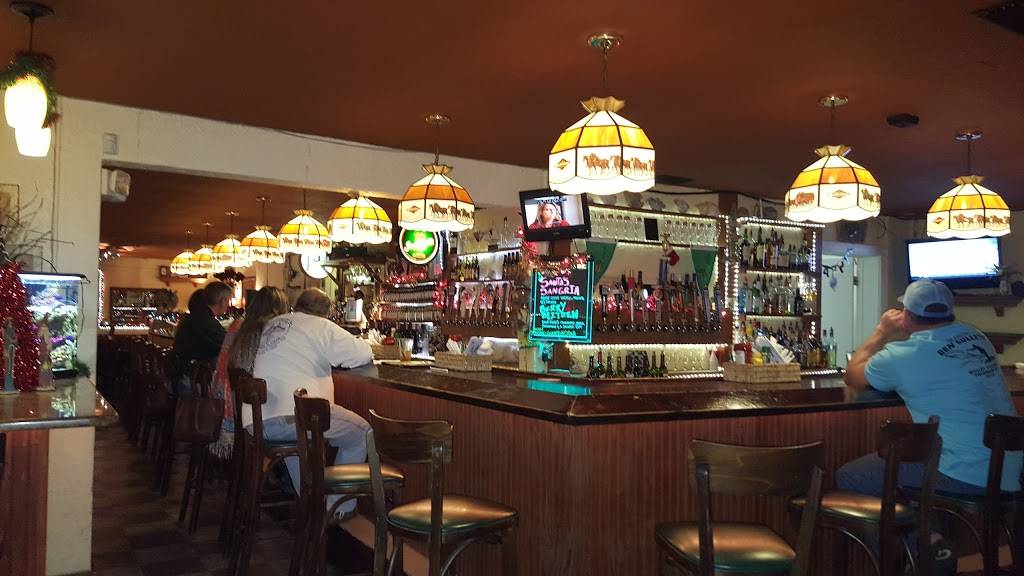 The Clam House Bar & Grill | restaurant | 304 7th St W, Palmetto, FL 34221, USA | 9417218774 OR +1 941-721-8774