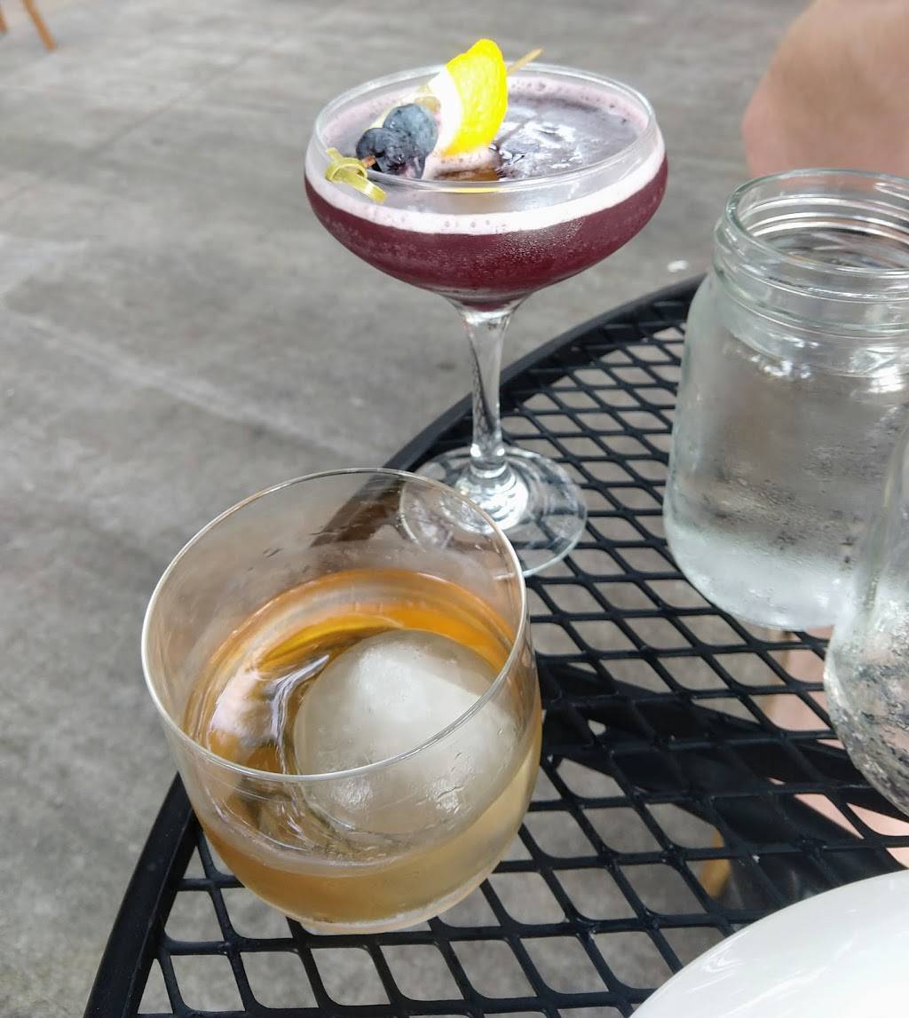 Taste Small Plates & Craft Cocktails | restaurant | 206 N Washington St, Easton, MD 21601, USA | 4108222888 OR +1 410-822-2888